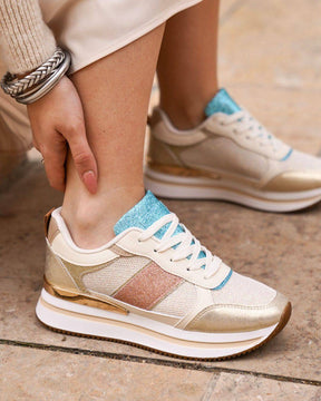 Damen-Sneaker in Gold mit dicker Sohle und Schnürsenkeln - Lula - Casualmode.de